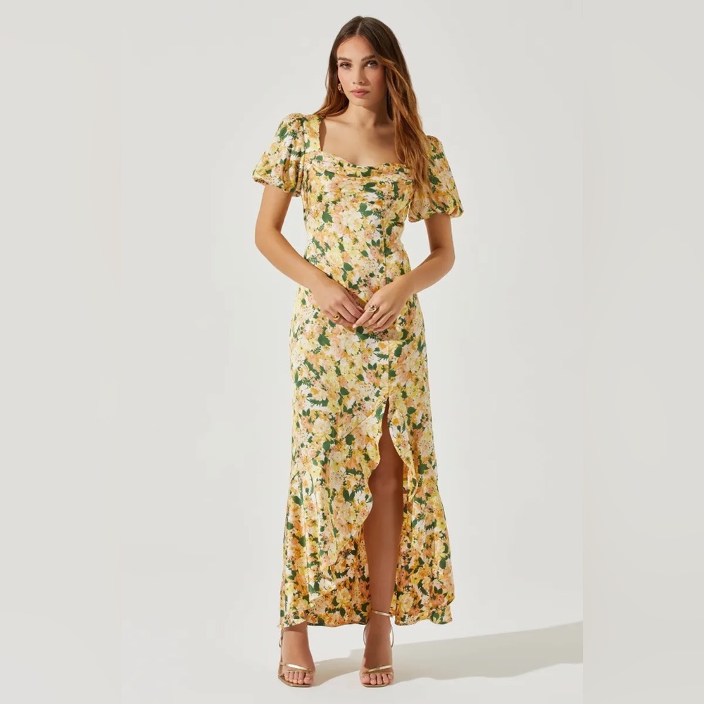ASTR the label Dayanara Puff Sleeve Floral Maxi Dress NEW size L